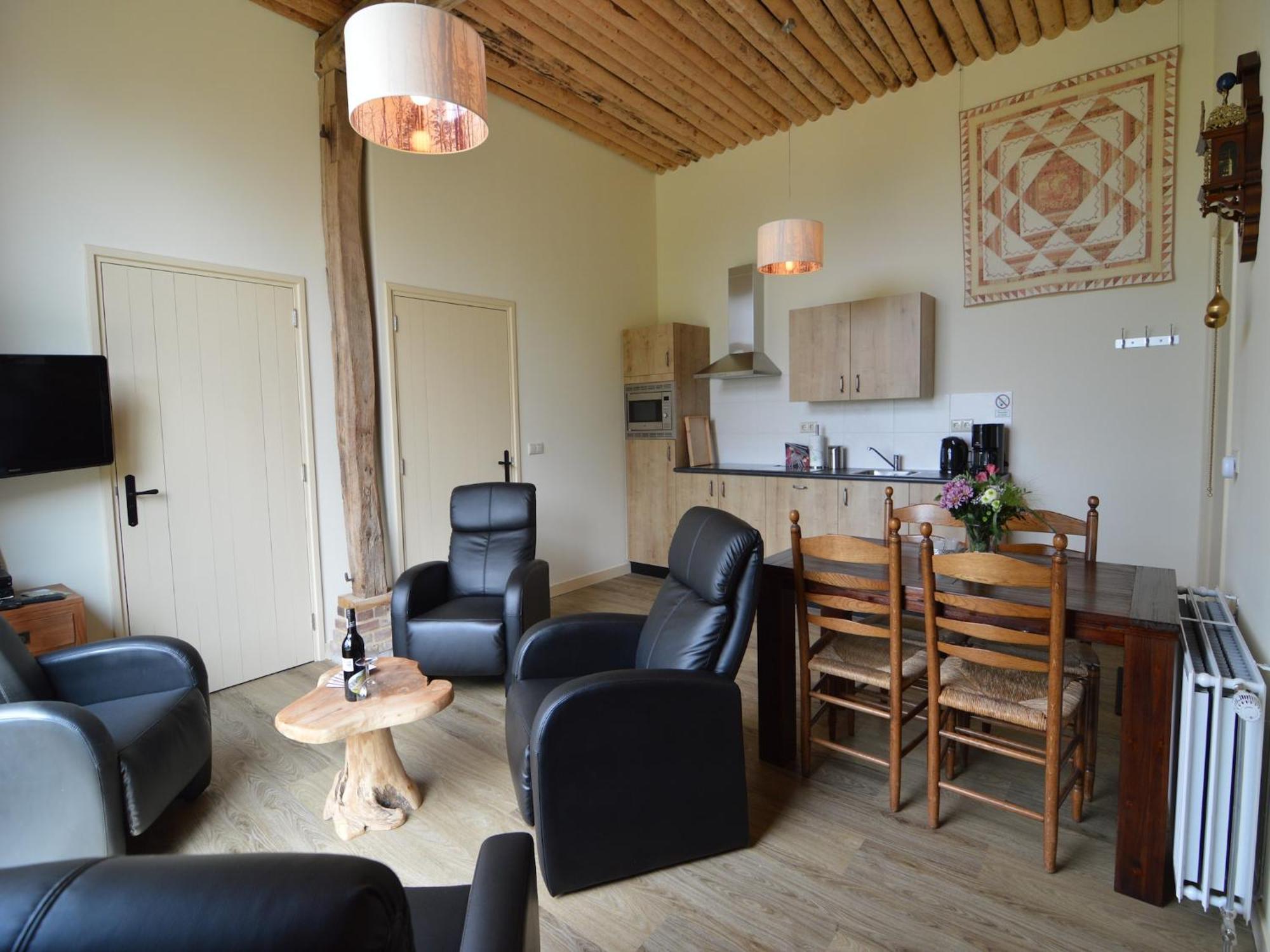 Quaint Farmhouse In Geesteren With Meadow View Екстер'єр фото